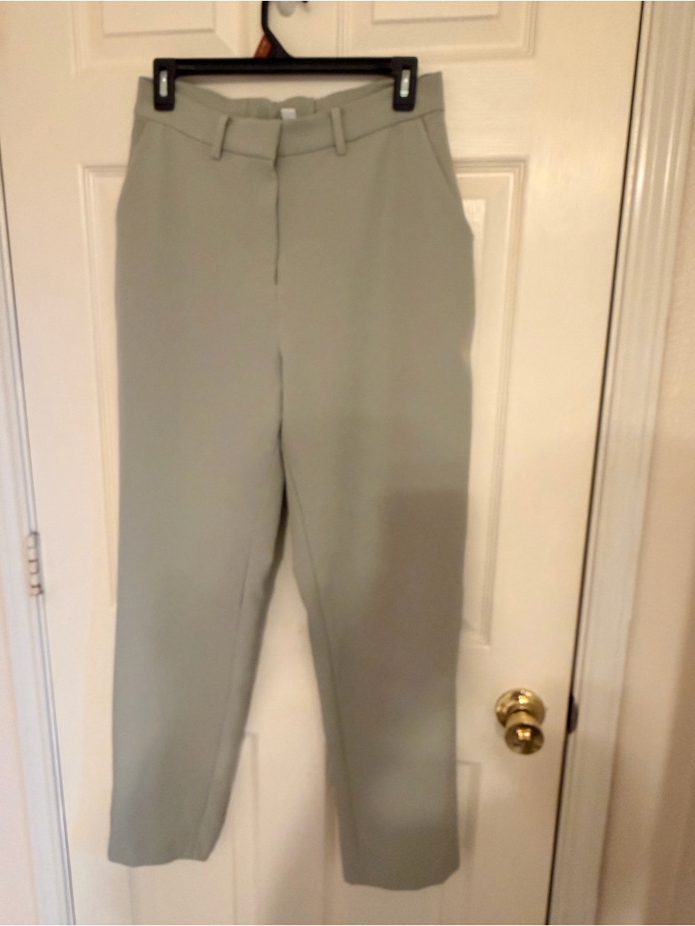 Women's High-Rise Straight Leg Pants in Light Sage very nice and very stretch